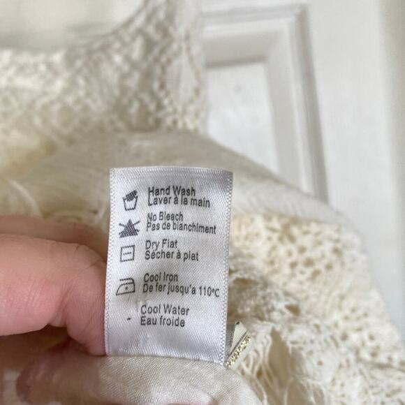 L SPACE Aloha Mini Dress Crochet Fringe Floral White Coverup Summer Size Medium - Picture 7 of 8